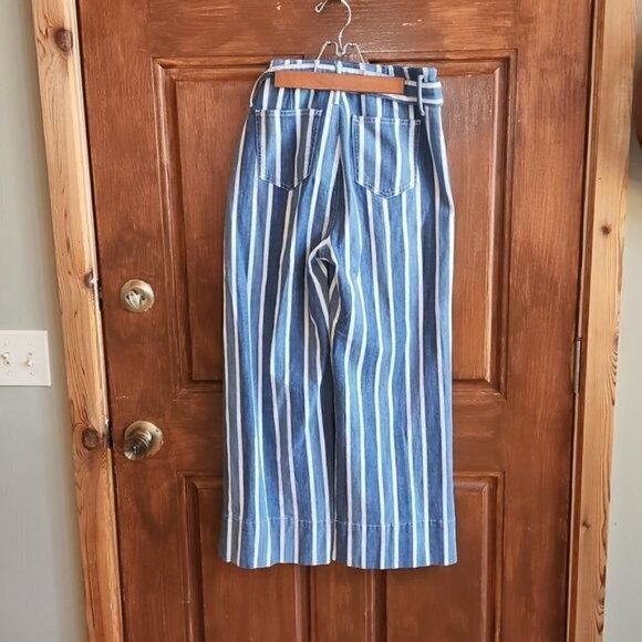 Ann Taylor High Waisted Wide Leg Belted Blue Jean Sz. 0 Capris w Pockets - Picture 4 of 10